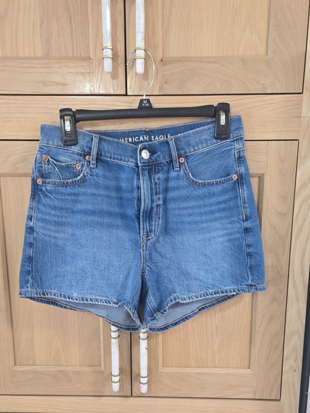 American Eagle Outfitters Women's Medium Blue Denim Cutoff Shorts